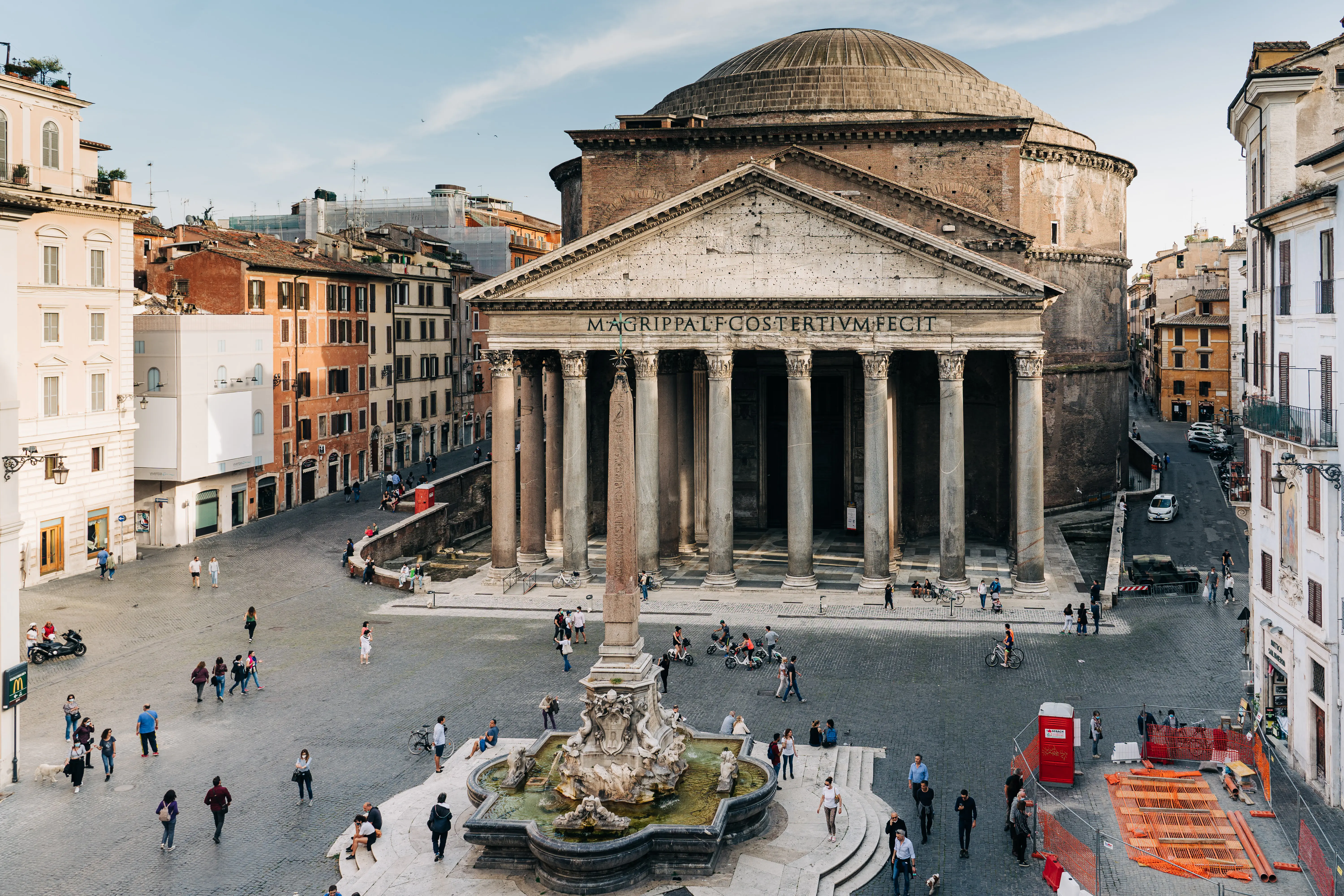 pantheon view square rome