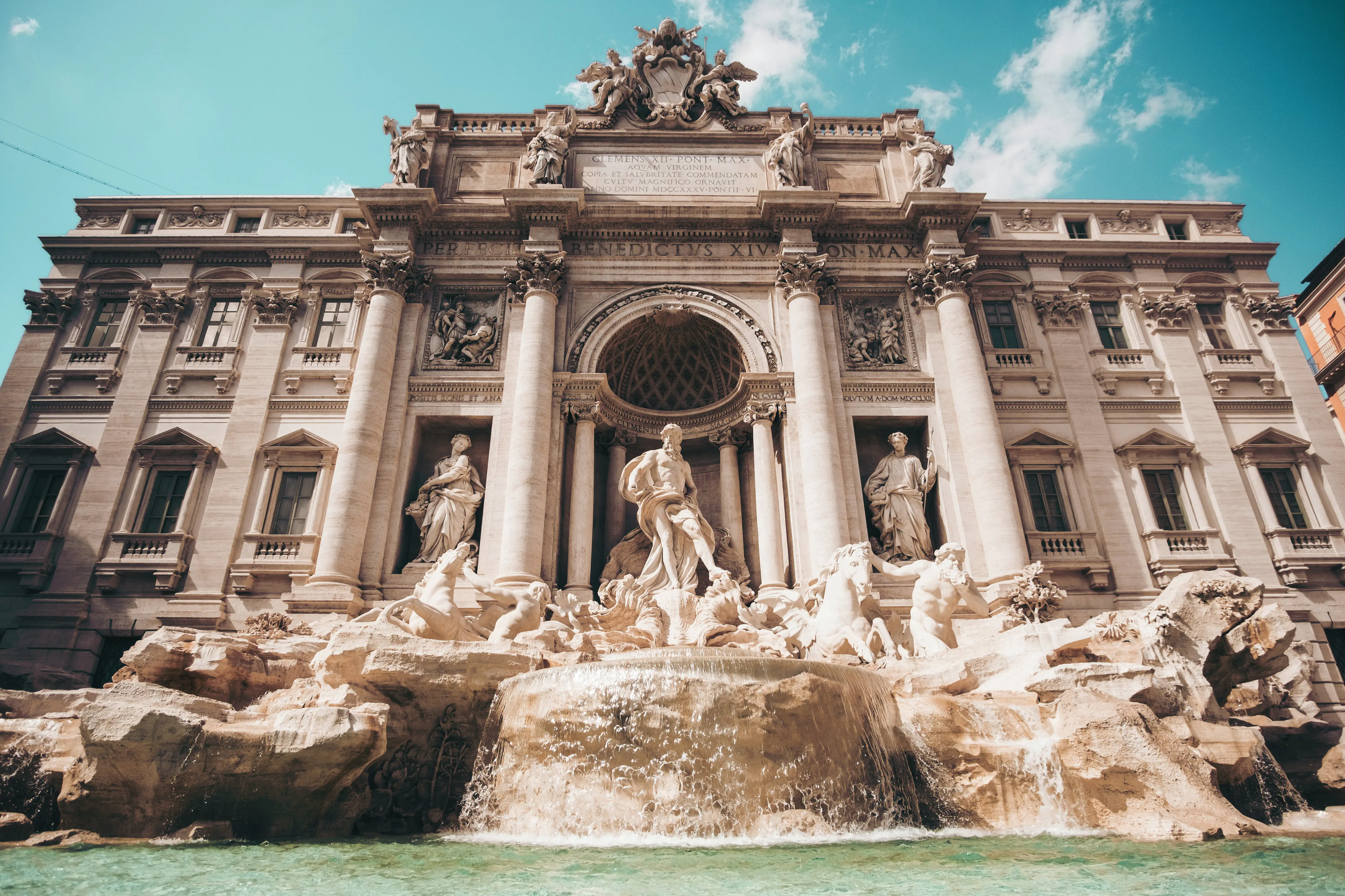 trevi fontain best places stay rome