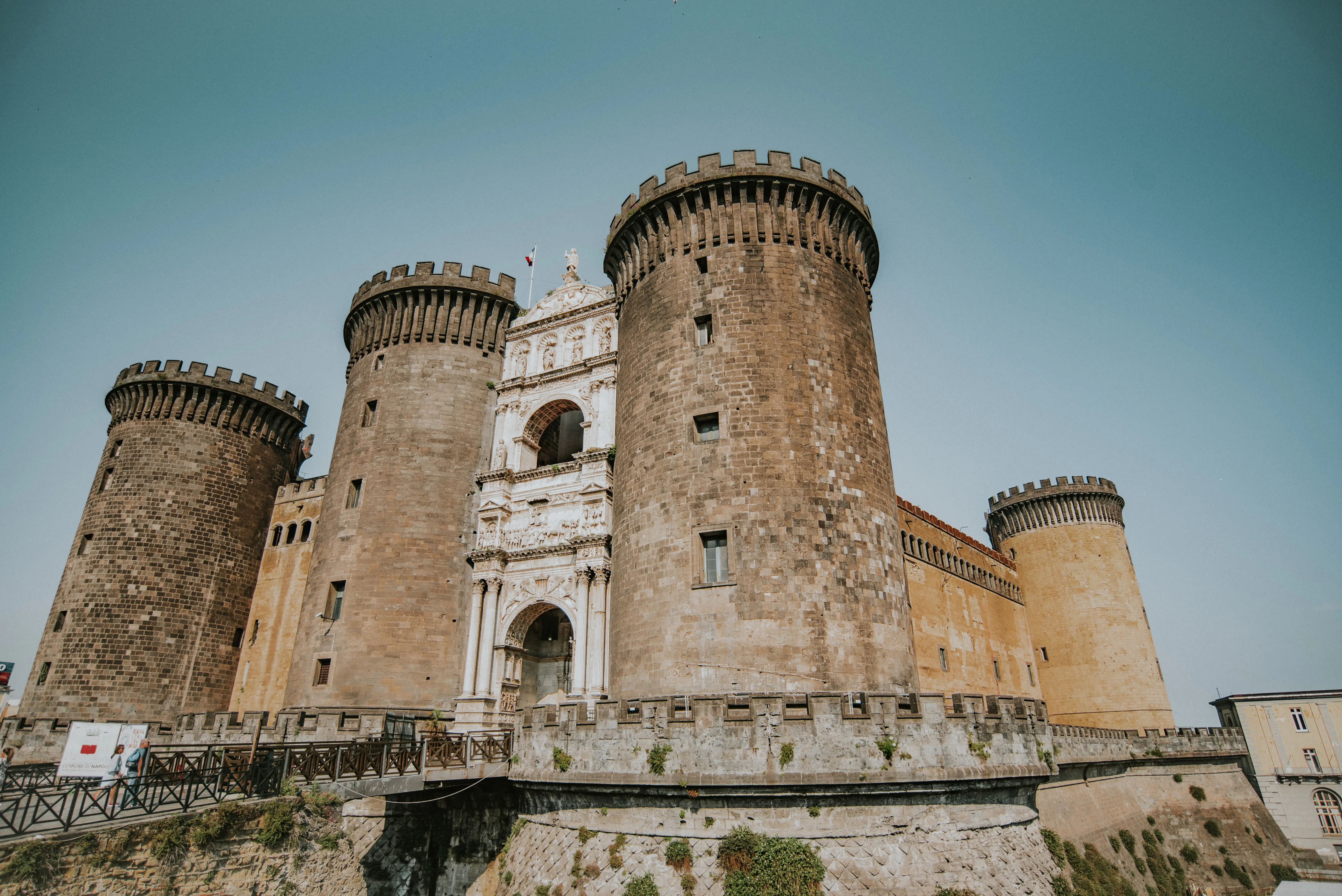 castel nuovo place to visit in naples