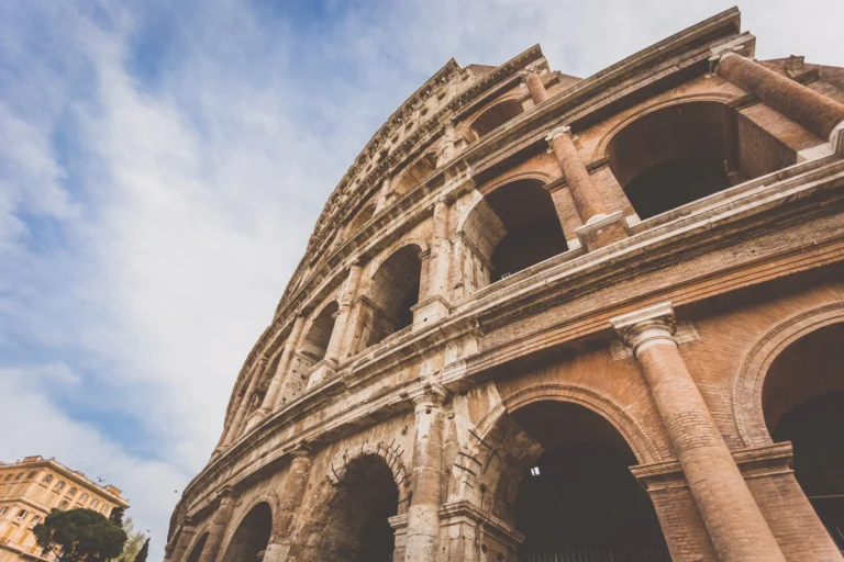 Colosseum of Rome: visit tips, skip-the-line tickets, schedule, crowd levels